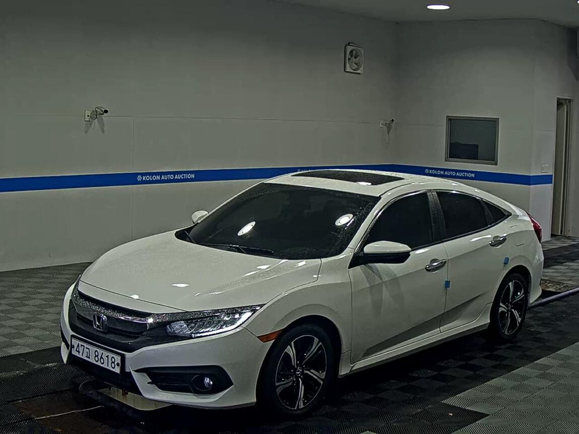 HONDA CIVIC (10TH GEN) 2 2017 - zdjęcie 2