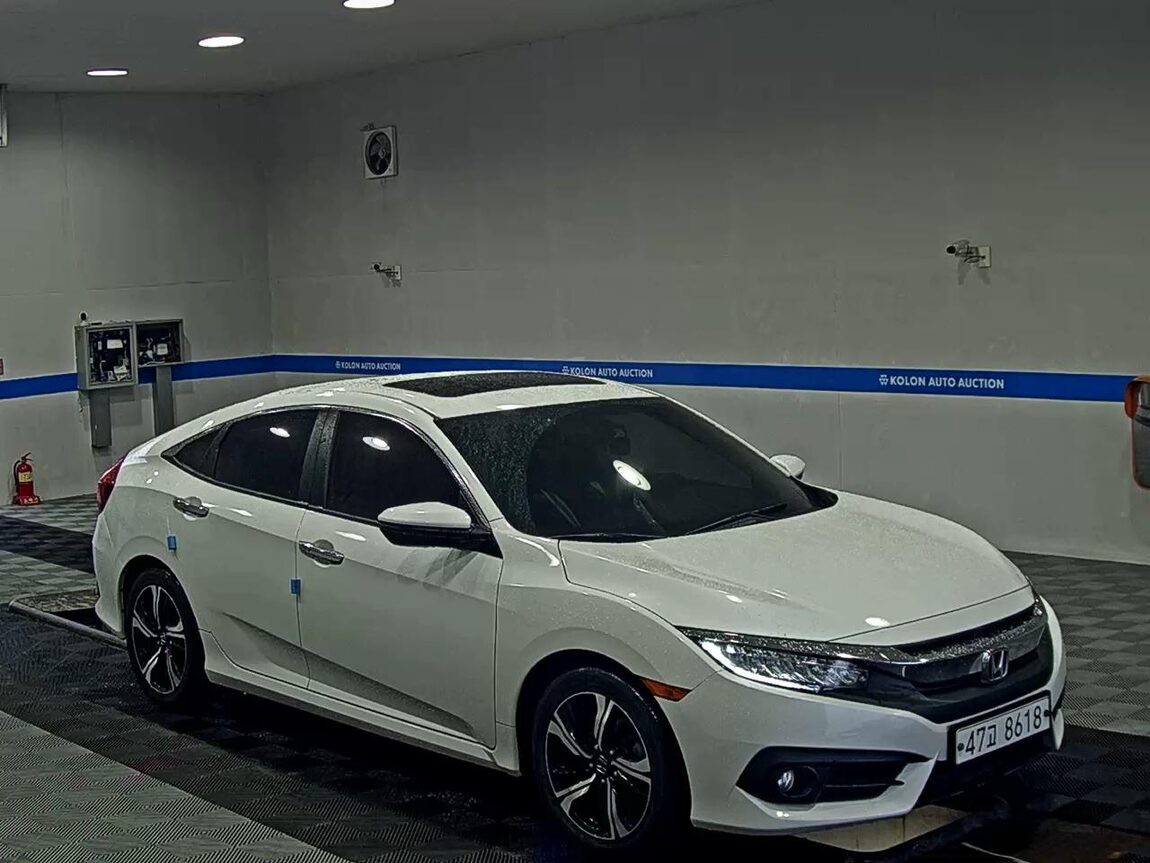 HONDA CIVIC (10TH GEN) 2 2017 - zdjęcie 3
