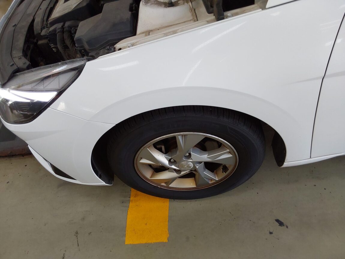 HYUNDAI AVANTE (CN7) 1.6 GASOLINE MODERN 2021 - zdjęcie 20