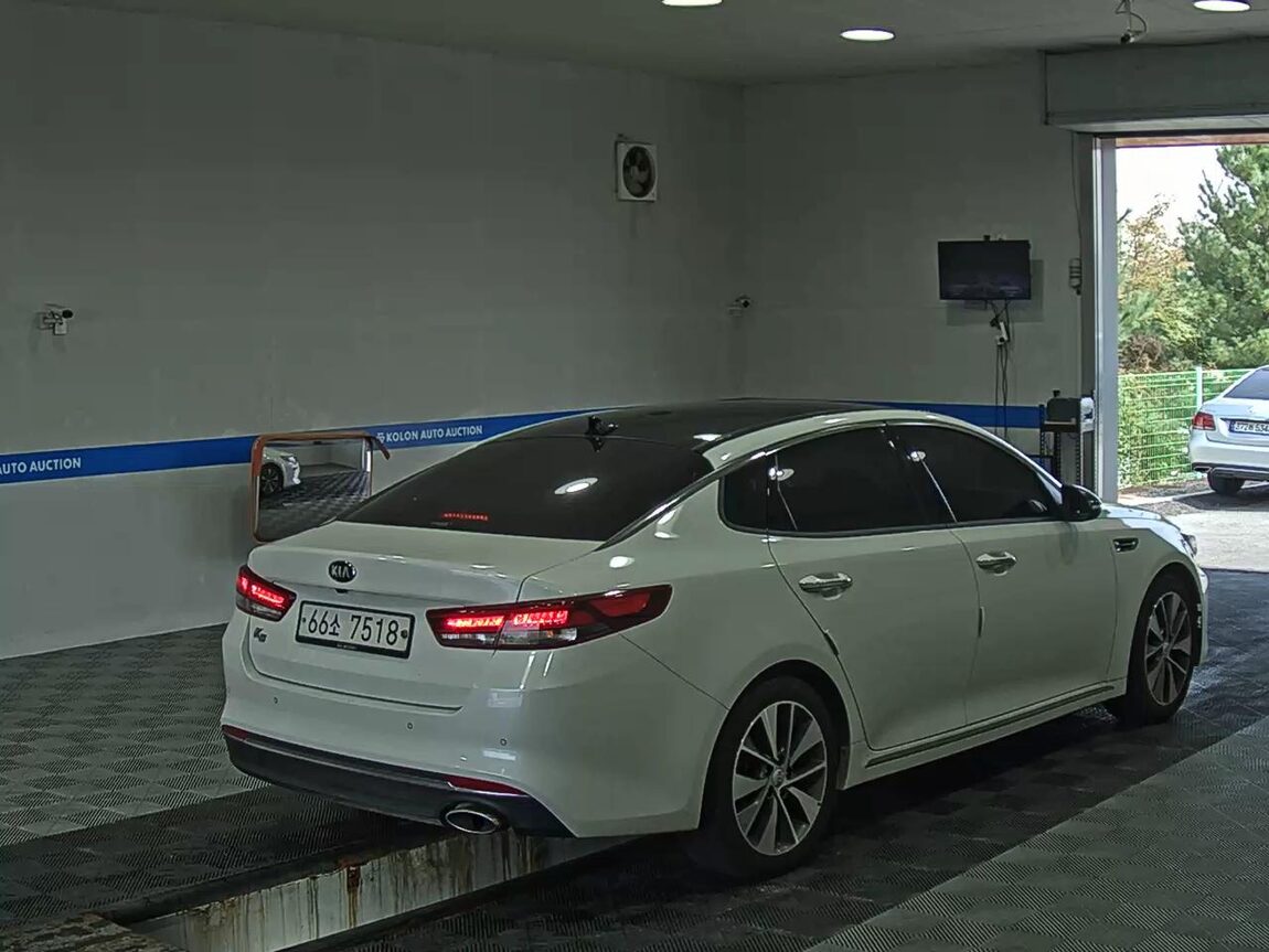 KIA NEW K5 2.0 GASOLINE NOBLESSE SX 2018 - zdjęcie 5