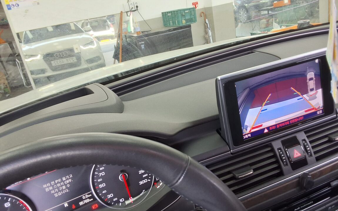 AUDI A6 (4TH GEN) 3.0 TFSI QUATTRO DYNAMIC LED PACK 2013 - zdjęcie 19