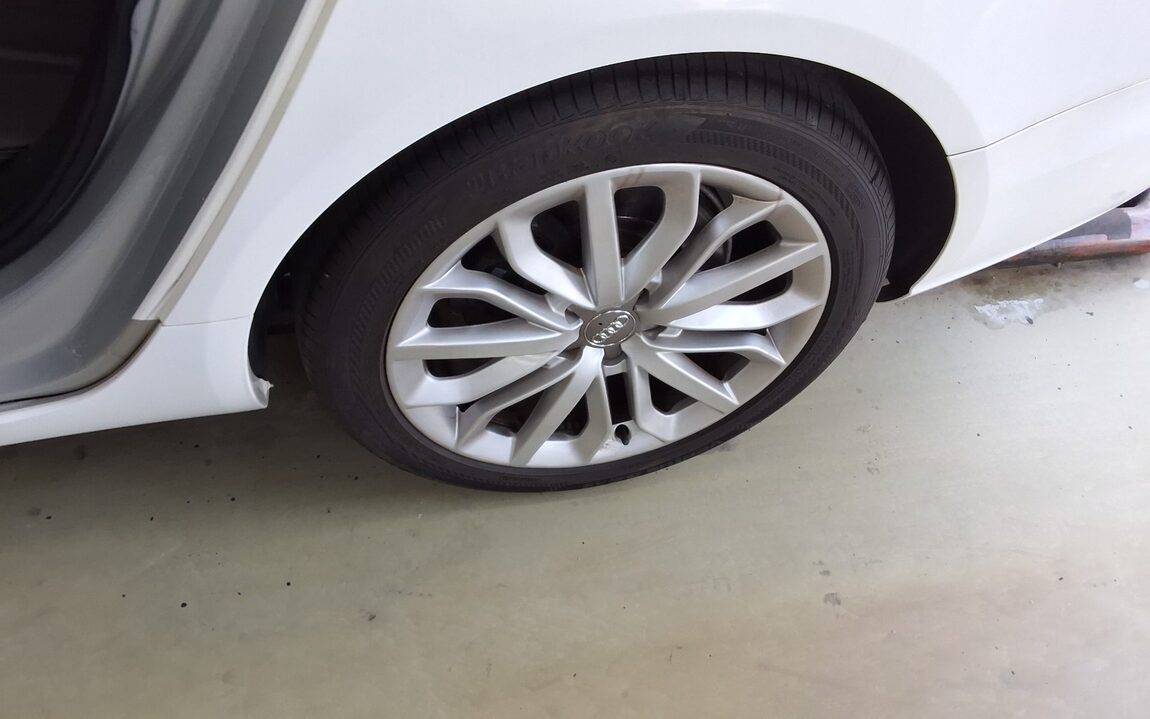 AUDI A6 (4TH GEN) 3.0 TFSI QUATTRO DYNAMIC LED PACK 2013 - zdjęcie 24