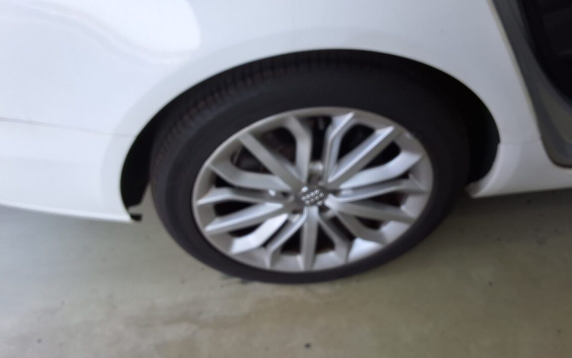 AUDI A6 (4TH GEN) 3.0 TFSI QUATTRO DYNAMIC LED PACK 2013 - zdjęcie 26