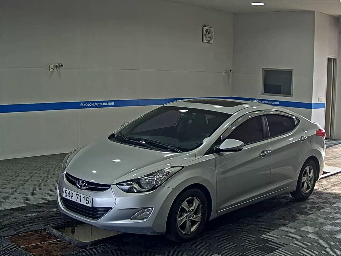 HYUNDAI AVANTE MD M16 GDi SMART 2013 - zdjęcie 2