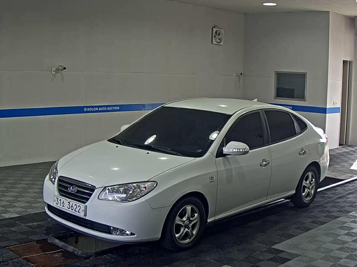 HYUNDAI AVANTE HD 1.6 VVT S16 LUXURY 2008 - zdjęcie 2