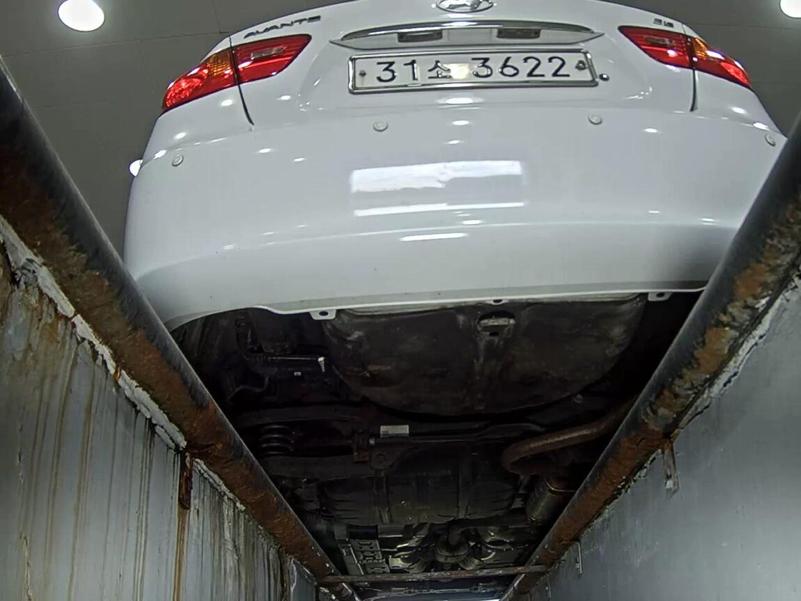 HYUNDAI AVANTE HD 1.6 VVT S16 LUXURY 2008 - zdjęcie 8