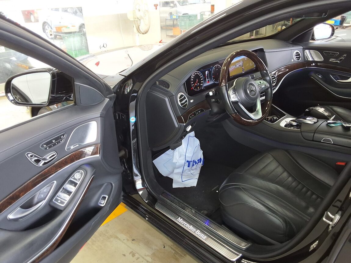MERCEDES-BENZ S-CLASS (6TH GEN) S560L 4MATIC 2019 - zdjęcie 10