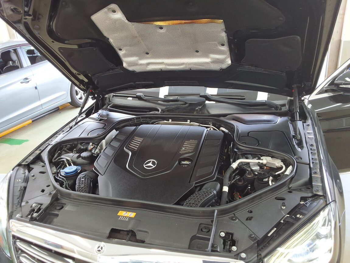MERCEDES-BENZ S-CLASS (6TH GEN) S560L 4MATIC 2019 - zdjęcie 20