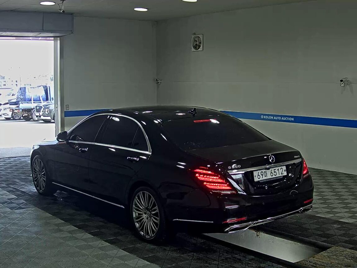 MERCEDES-BENZ S-CLASS (6TH GEN) S560L 4MATIC 2019 - zdjęcie 6
