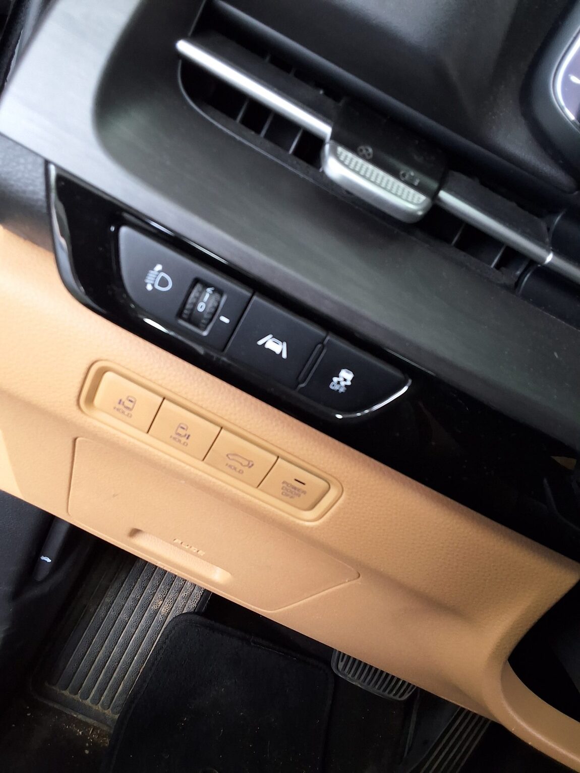 KIA NEW CARNIVAL (KA4) 9-SEATER DIESEL NOBLESSE 2021 - zdjęcie 18
