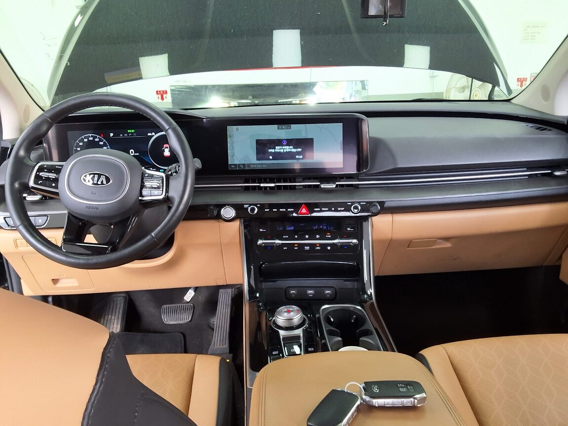 KIA NEW CARNIVAL (KA4) 9-SEATER DIESEL NOBLESSE 2021 - zdjęcie 11