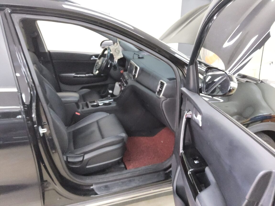 KIA NEW SPORTAGE R2.0 2WD NOBLESSE PLUS 2018 - zdjęcie 14