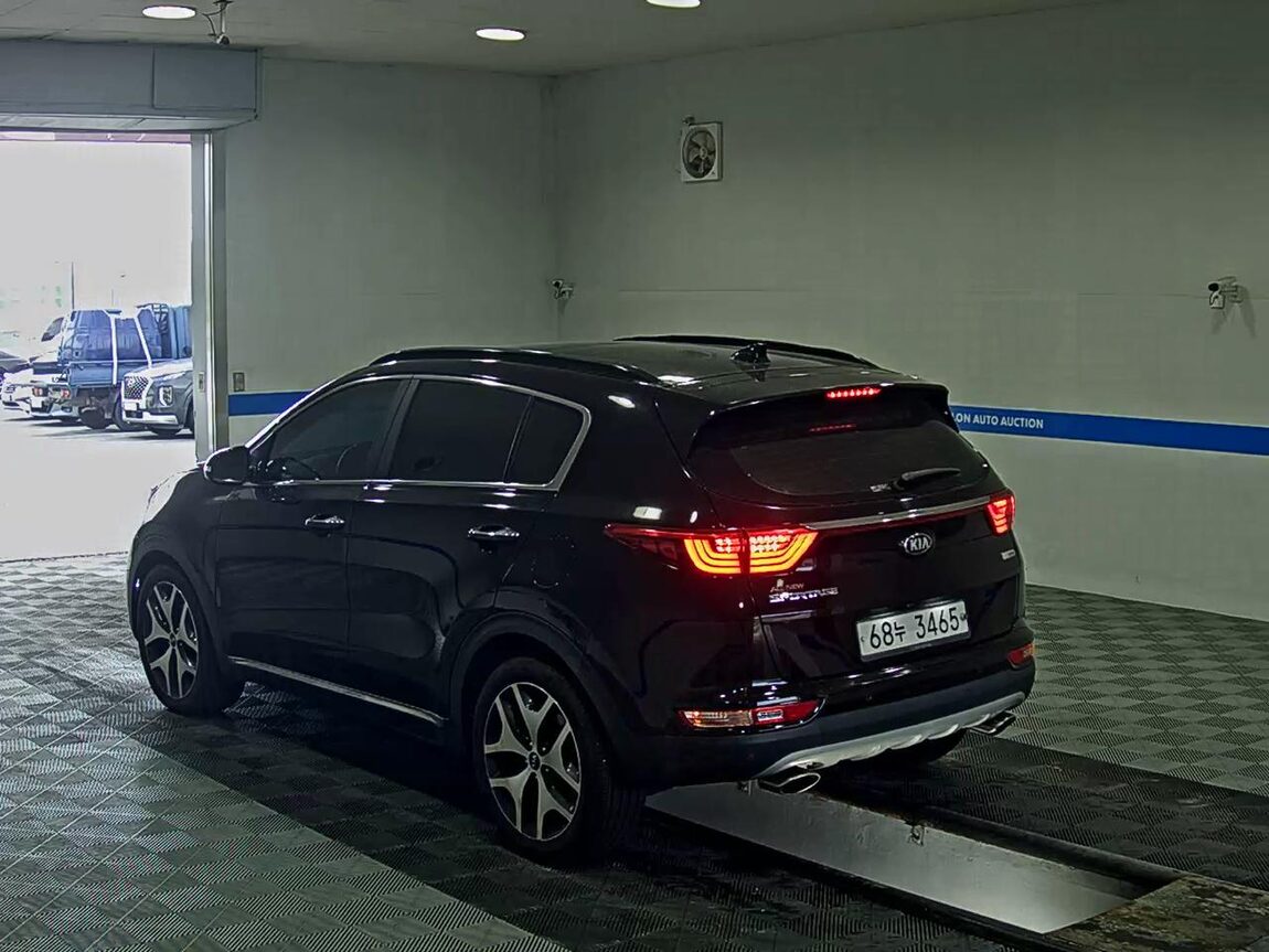 KIA NEW SPORTAGE R2.0 2WD NOBLESSE PLUS 2018 - zdjęcie 6