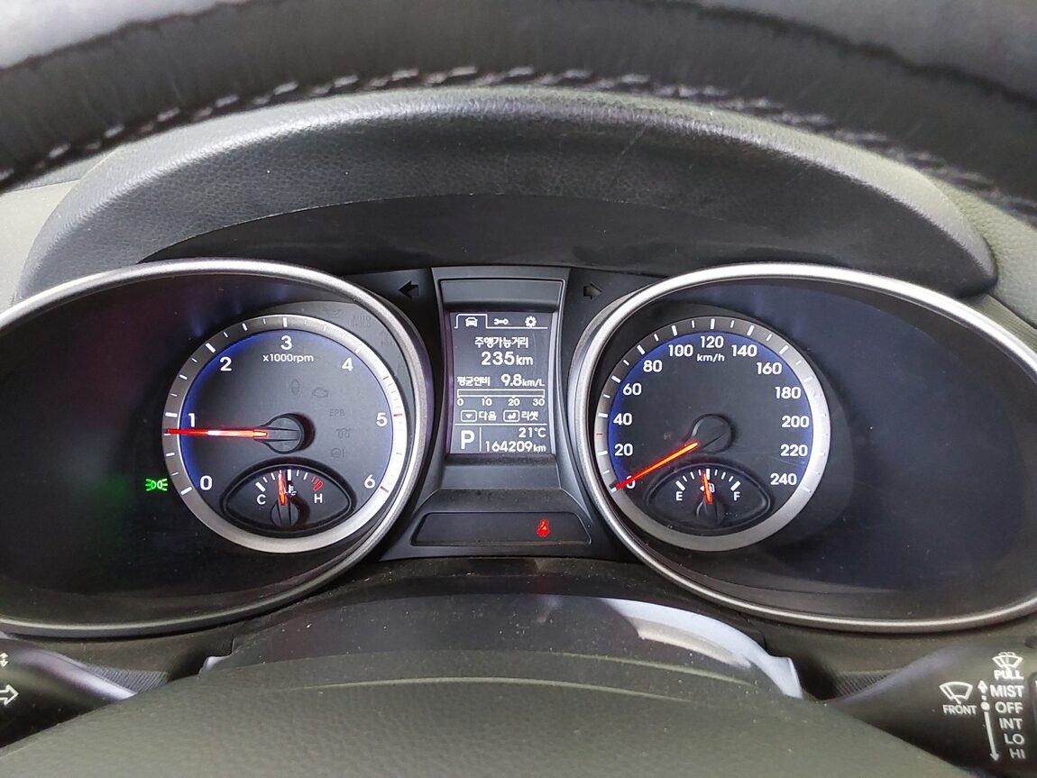 HYUNDAI SANTA FE (DM) DIESEL R2.0 2WD PREMIUM 2013 - zdjęcie 9