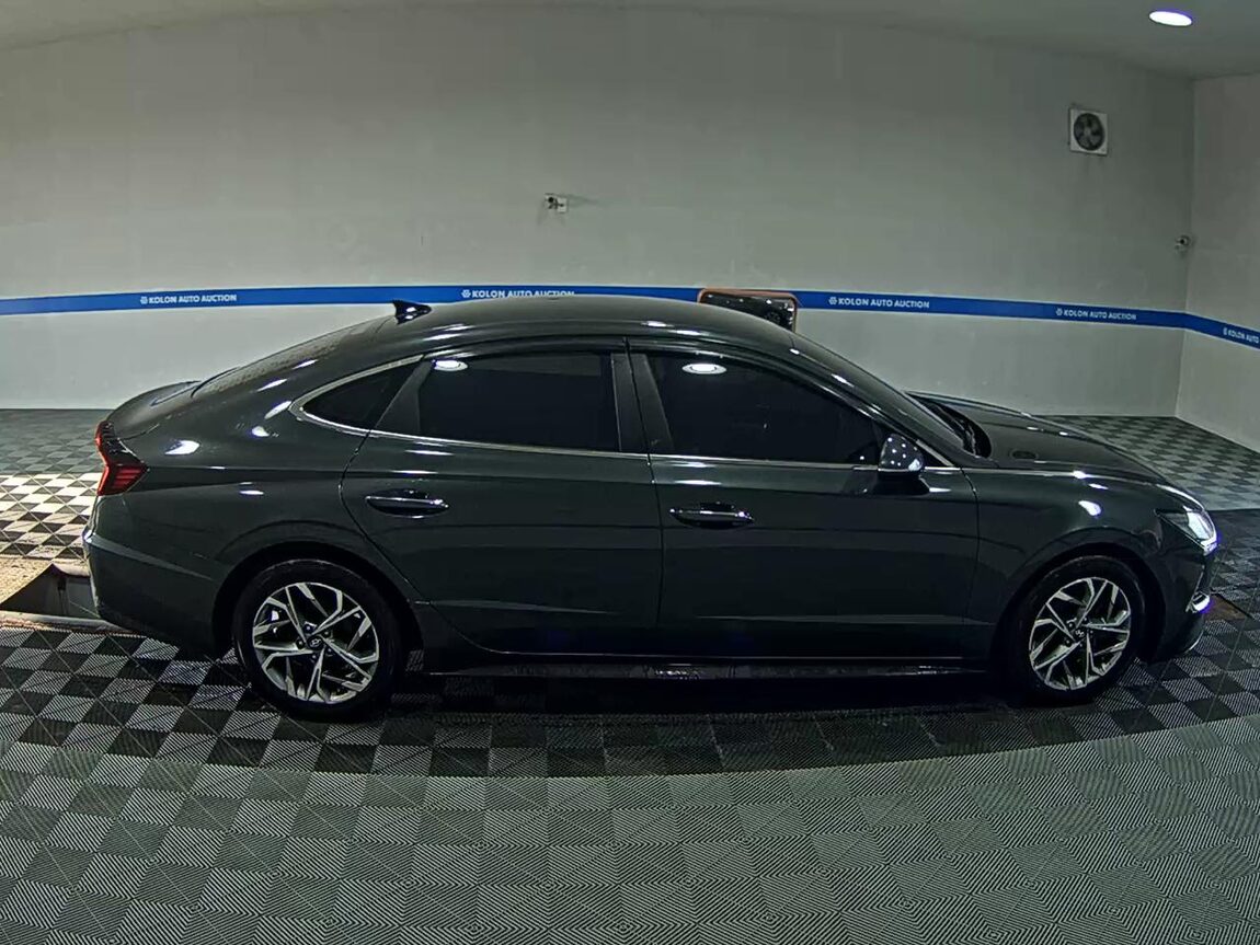 HYUNDAI SONATA (DN8) G2.0 PREMIUM FAMILY 2020 - zdjęcie 4