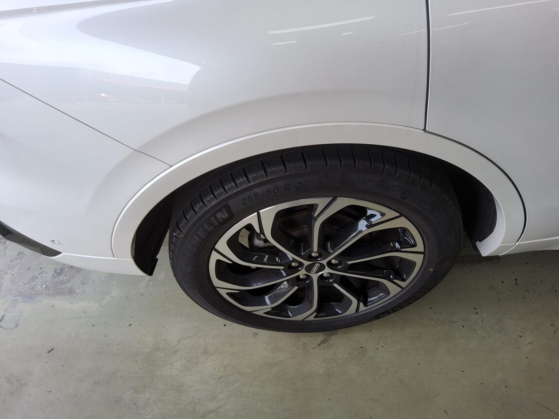 LINCOLN NAUTILUS (2ND GEN) 2.0 4WD RESERVE 2024 - zdjęcie 24