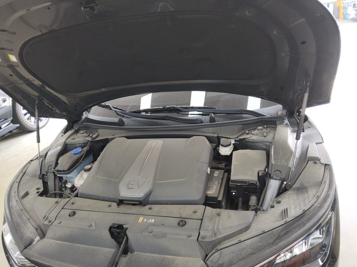 KIA EV6 LONG RANGE 4WD AIR 2023 - zdjęcie 21