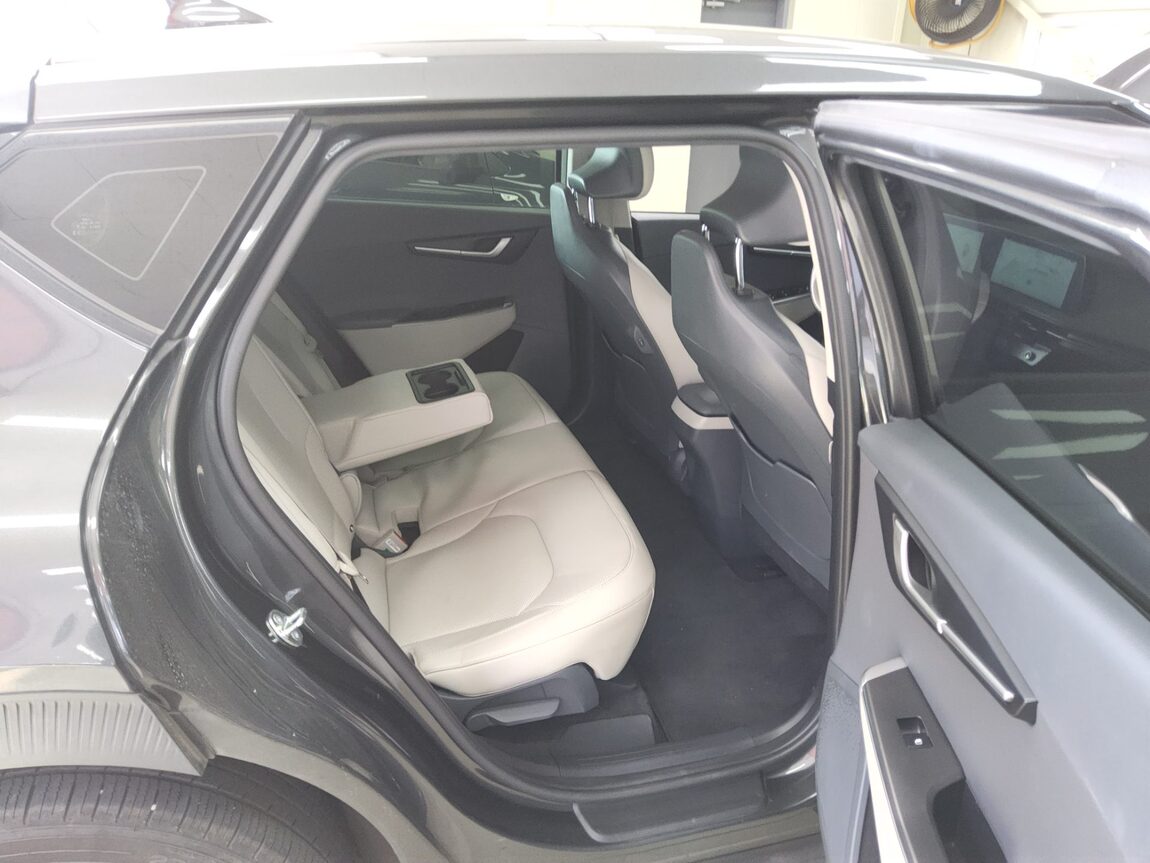 KIA EV6 LONG RANGE 4WD AIR 2023 - zdjęcie 13