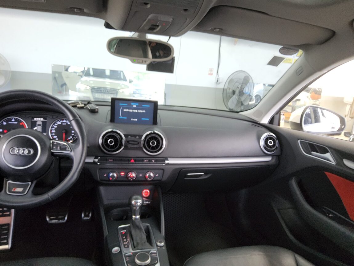 AUDI A3 (3RD GEN) 25 TDI SPORTBACK DYNAMIC 2015 - zdjęcie 11