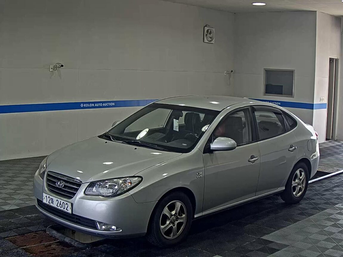HYUNDAI AVANTE HD 1.6 VVT S16 LUXURY 2008 - zdjęcie 2