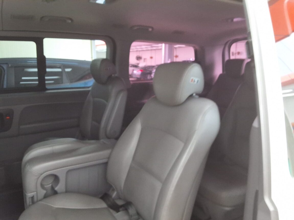 HYUNDAI GRAND STAREX 11-SEATER DIESEL SMART 2016 - zdjęcie 13