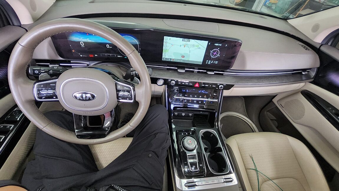 KIA NEW CARNIVAL (KA4) 9-SEATER DIESEL SIGNATURE 2021 - zdjęcie 11