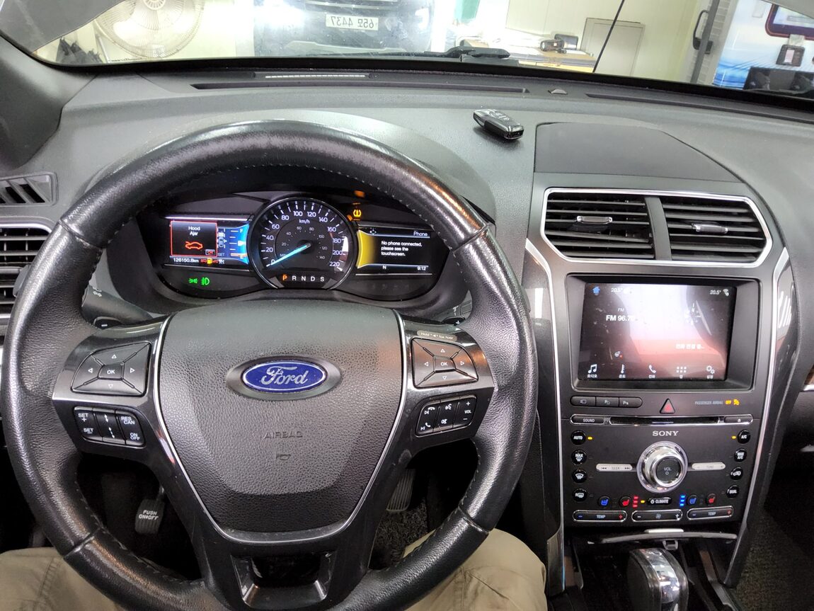 FORD EXPLORER (5TH GEN) 2.3 AWD LIMITED 2017 - zdjęcie 17