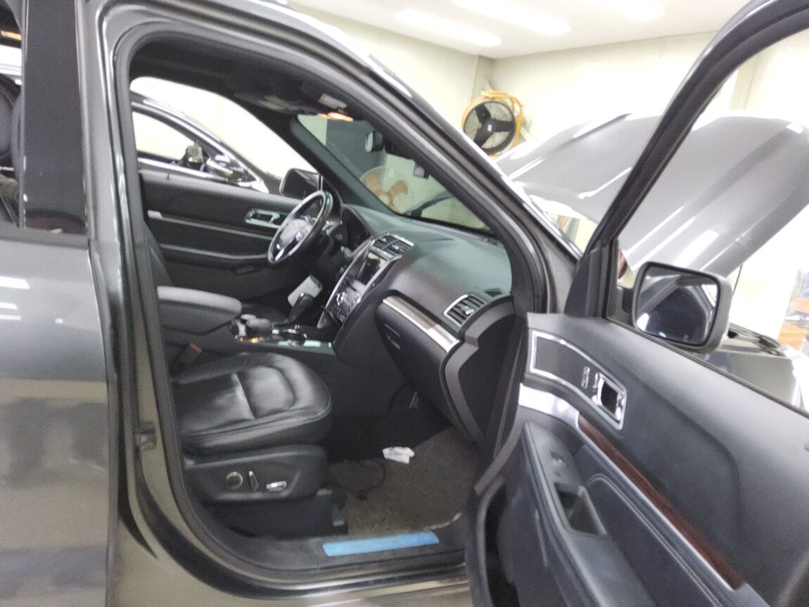 FORD EXPLORER (5TH GEN) 2.3 AWD LIMITED 2017 - zdjęcie 14
