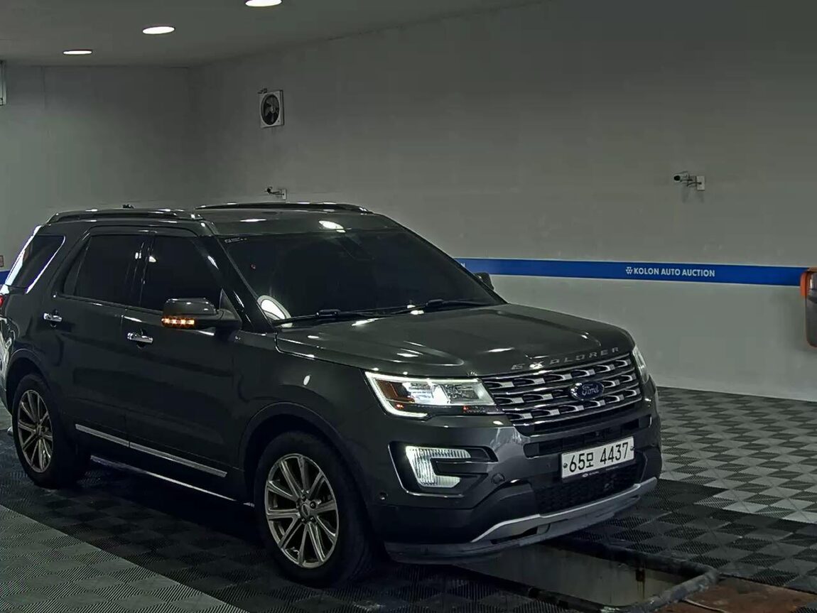 FORD EXPLORER (5TH GEN) 2.3 AWD LIMITED 2017 - zdjęcie 3