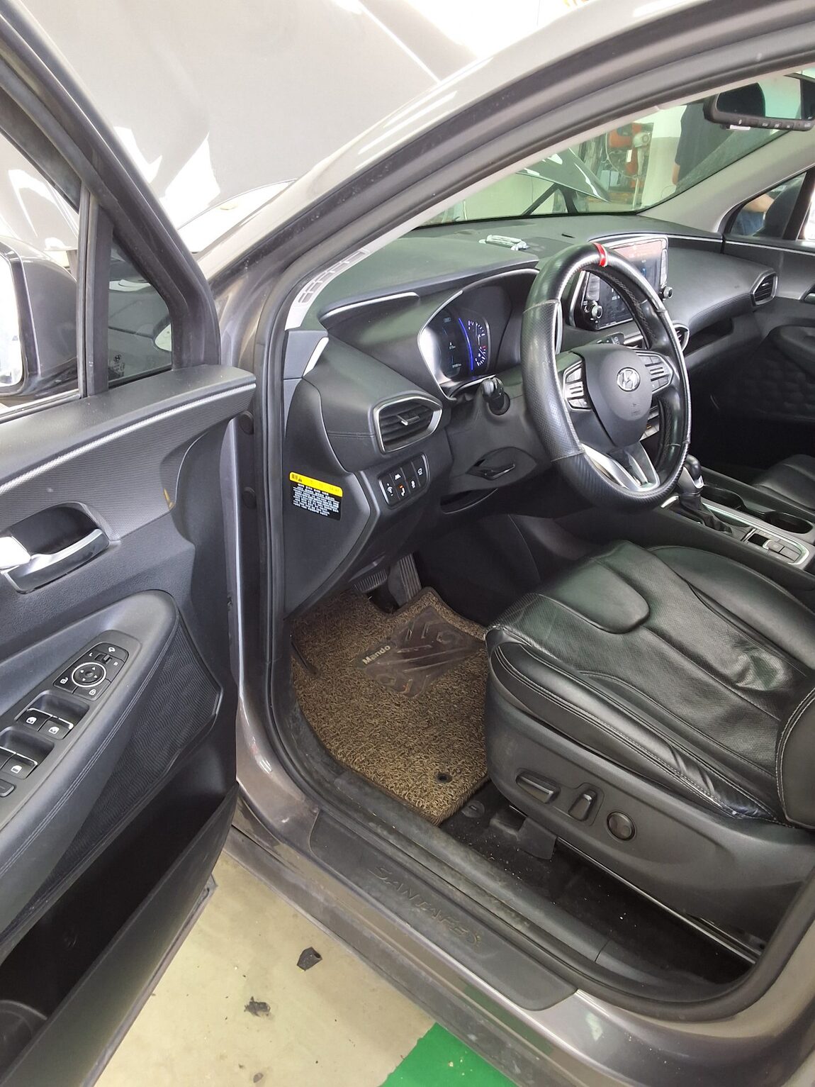 HYUNDAI SANTA FE (TM) R2.0 2WD EXCLUSIVE SPECIAL 2019 - zdjęcie 10