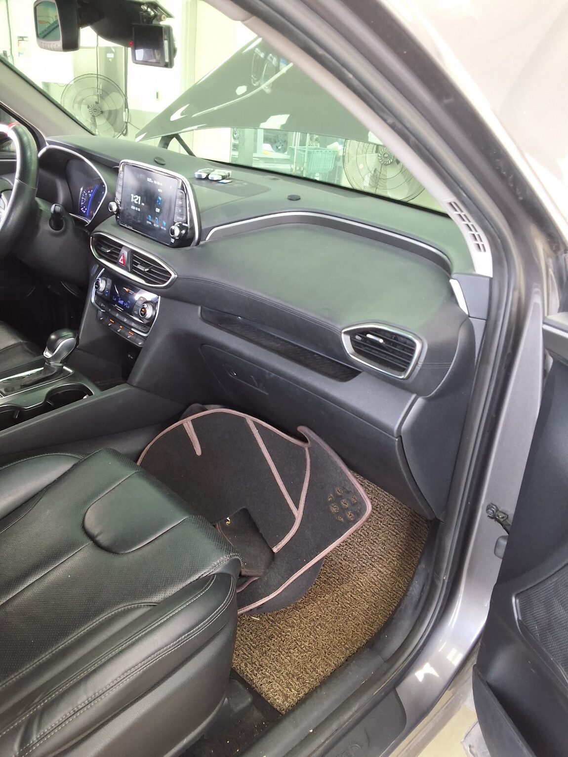HYUNDAI SANTA FE (TM) R2.0 2WD EXCLUSIVE SPECIAL 2019 - zdjęcie 14