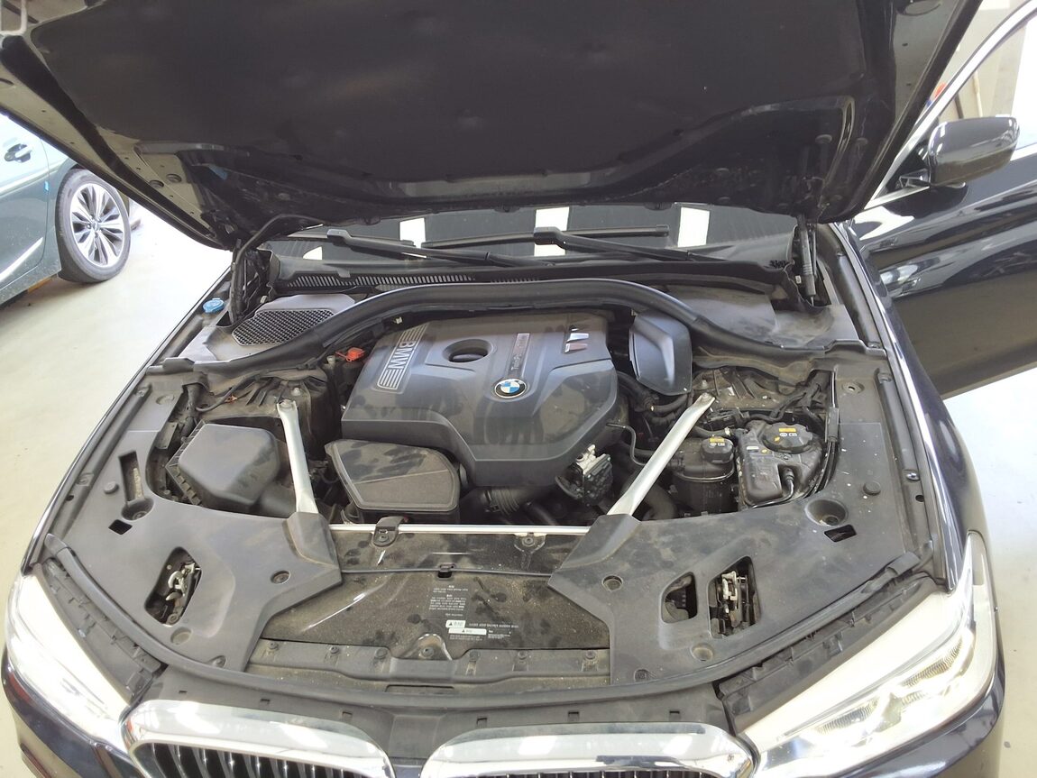 BMW 5 SERIES (7TH GEN) 530i M SPORT PACK 2018 - zdjęcie 20