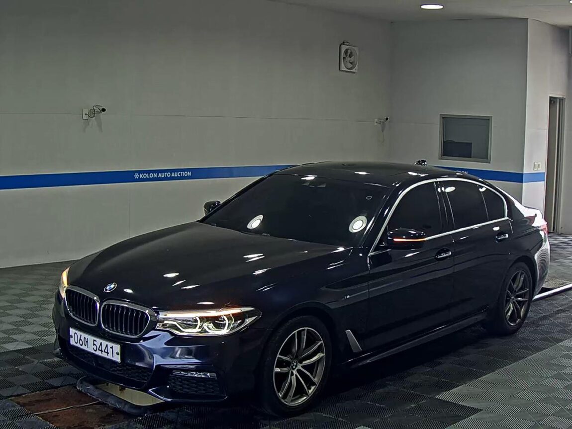 BMW 5 SERIES (7TH GEN) 530i M SPORT PACK 2018 - zdjęcie 2