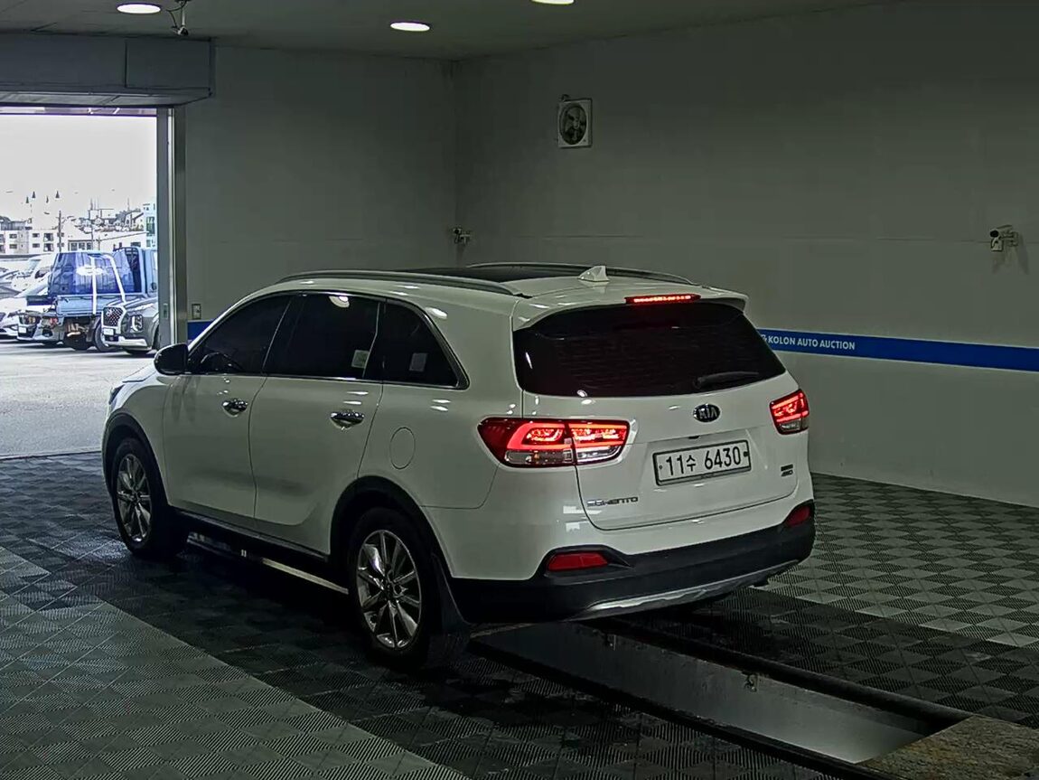 KIA ALL NEW SORENTO R2.0 4WD NOBLESSE 2015 - zdjęcie 6