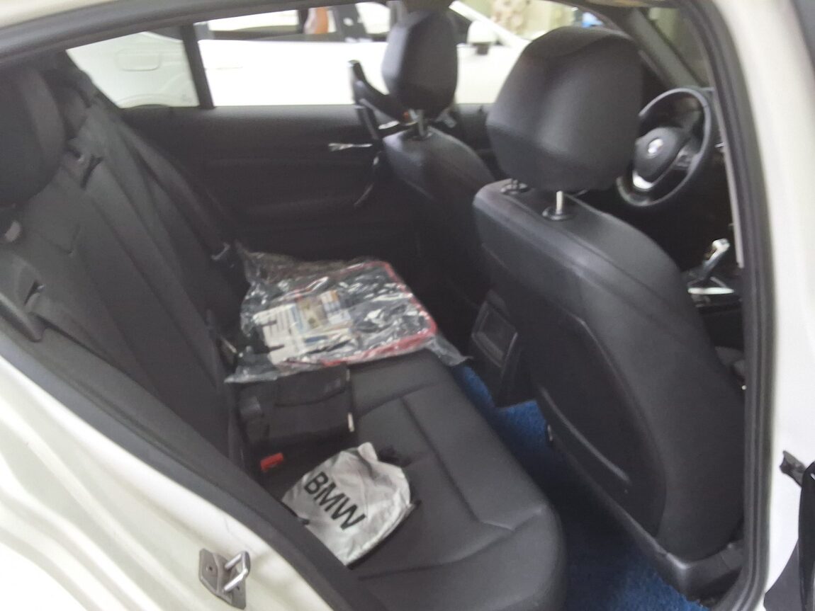 BMW 1 SERIES (2ND GEN) 5-DOOR 118d SPORT LINE 2017 - zdjęcie 14