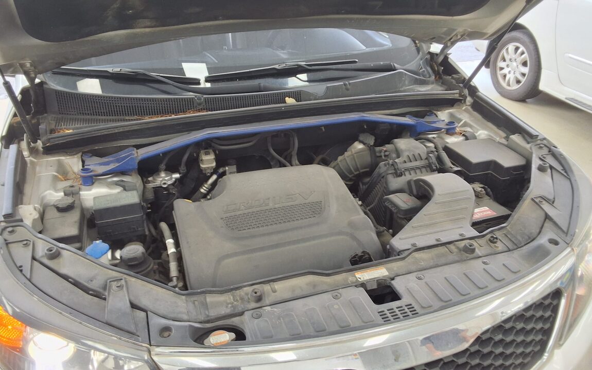 KIA SORENTO R DIESEL 2.2 4WD LIMITED PREMIUM 2012 - zdjęcie 21