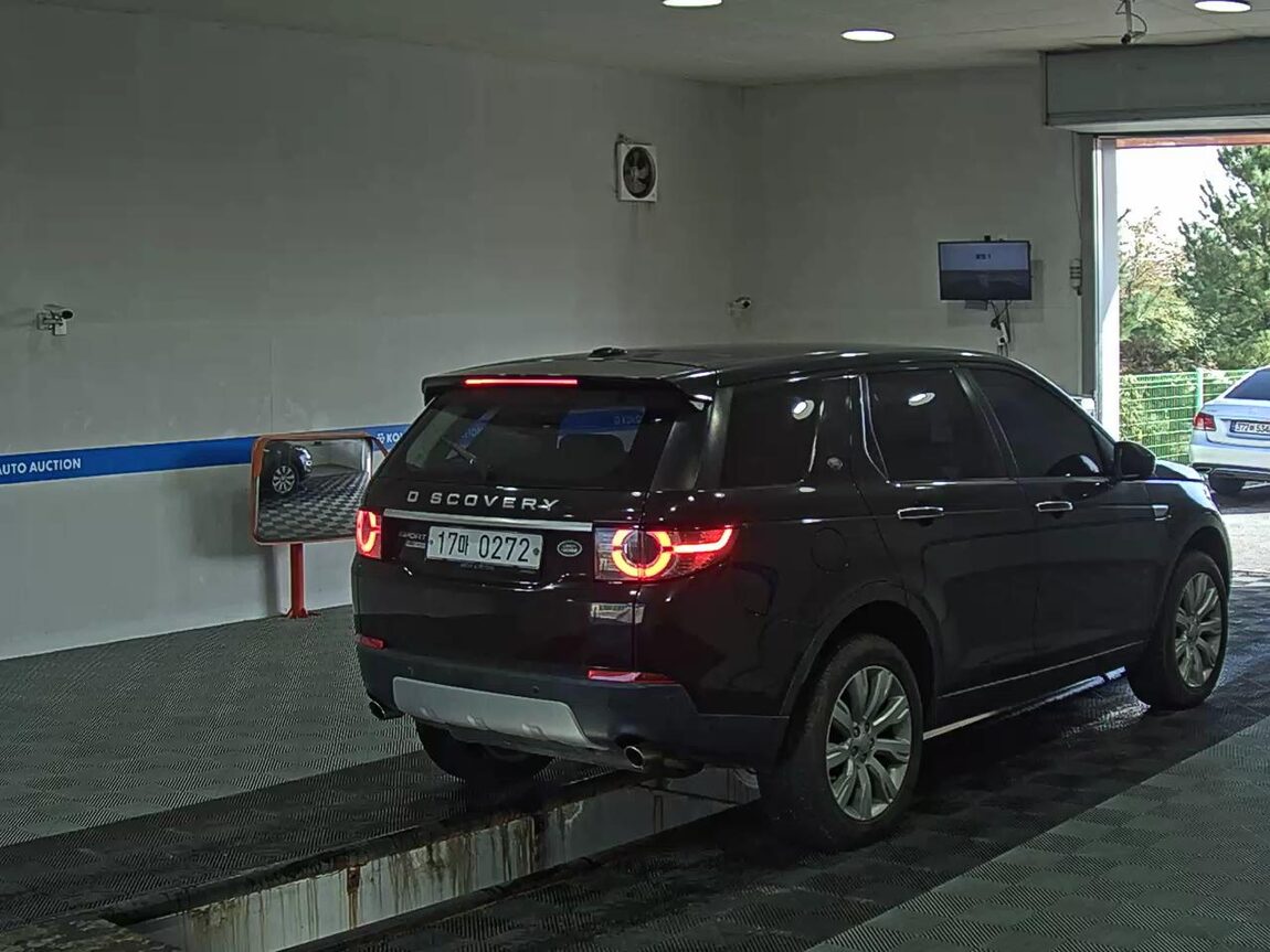 LAND ROVER DISCOVERY SPORT 2.0 TD4 HSE LUXURY 2016 - zdjęcie 5