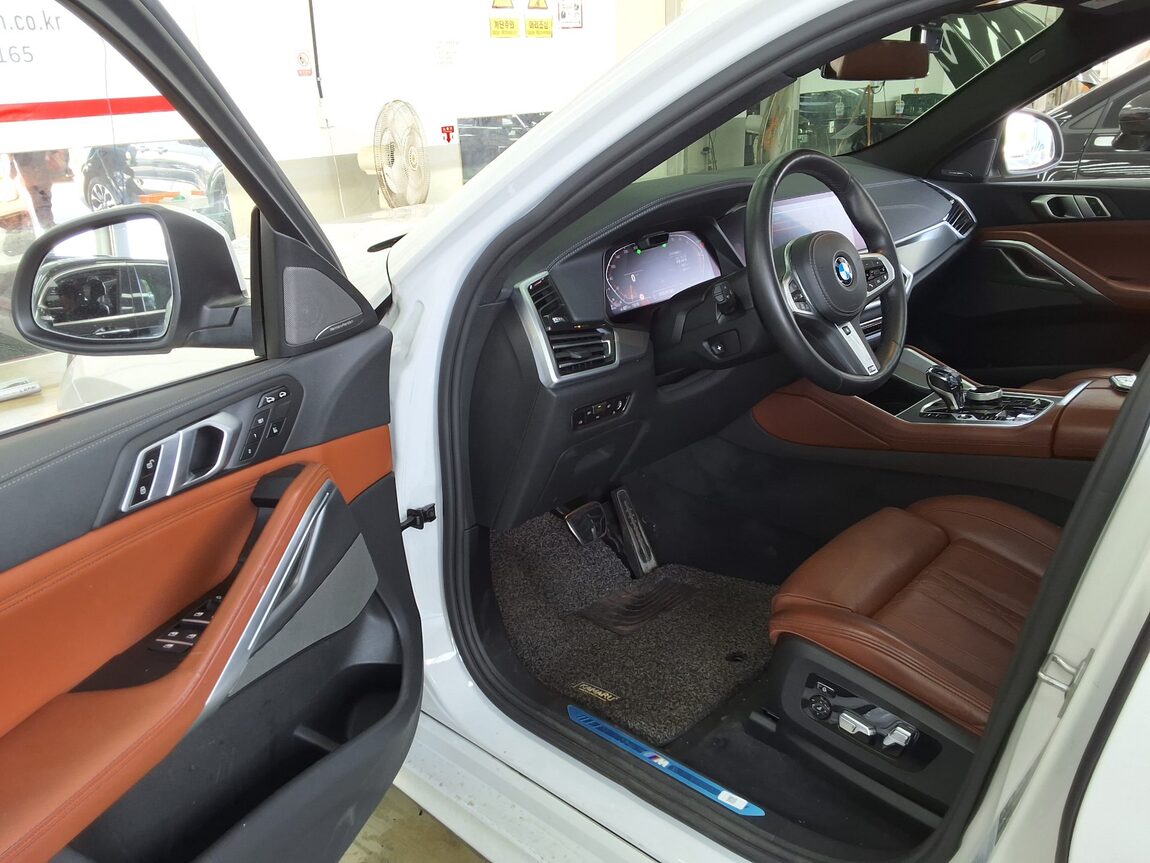BMW X6 (3RD GEN) 30d xDRIVE M SPORT PACK 2022 - zdjęcie 10