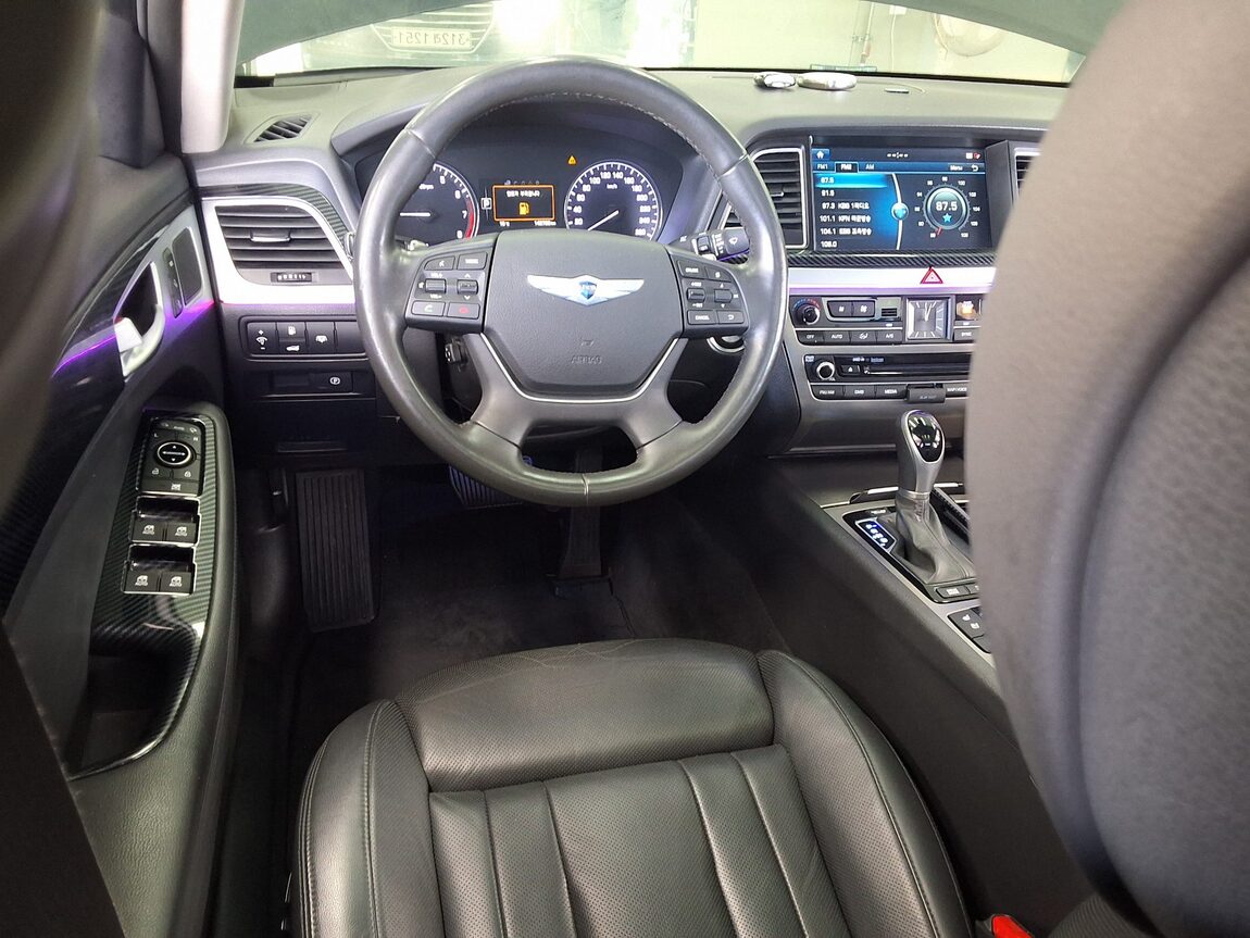HYUNDAI GENESIS DH G330 AWD PREMIUM 2016 - zdjęcie 19