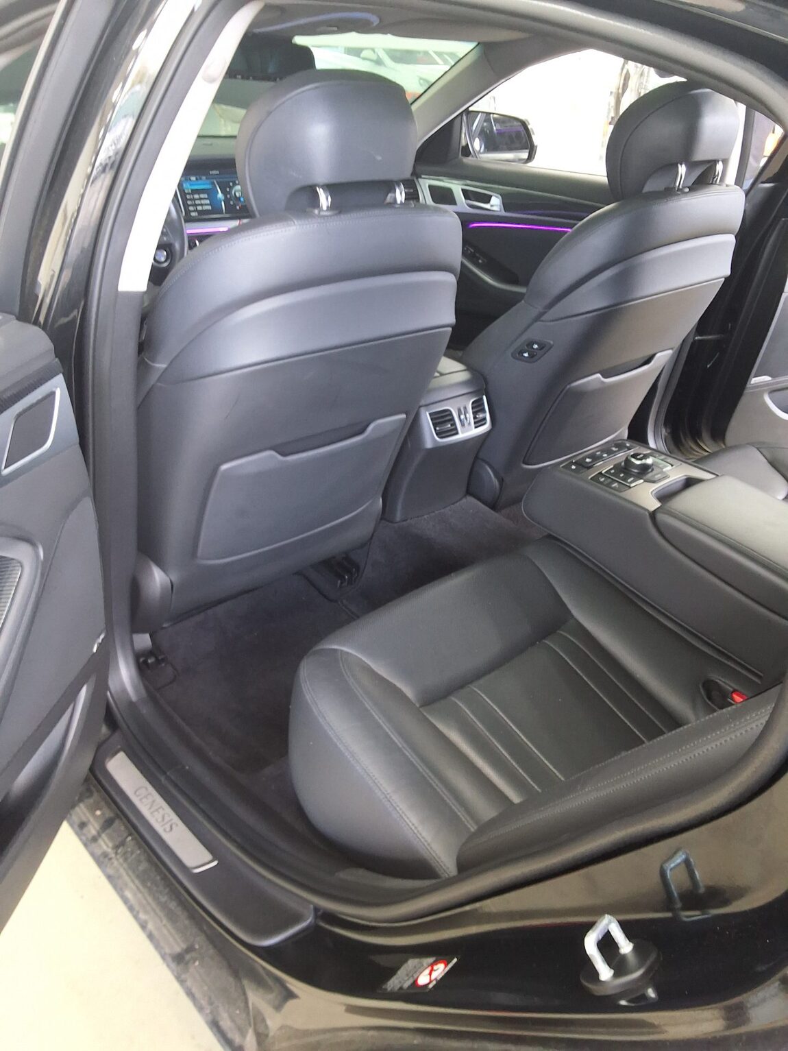 HYUNDAI GENESIS DH G330 AWD PREMIUM 2016 - zdjęcie 12