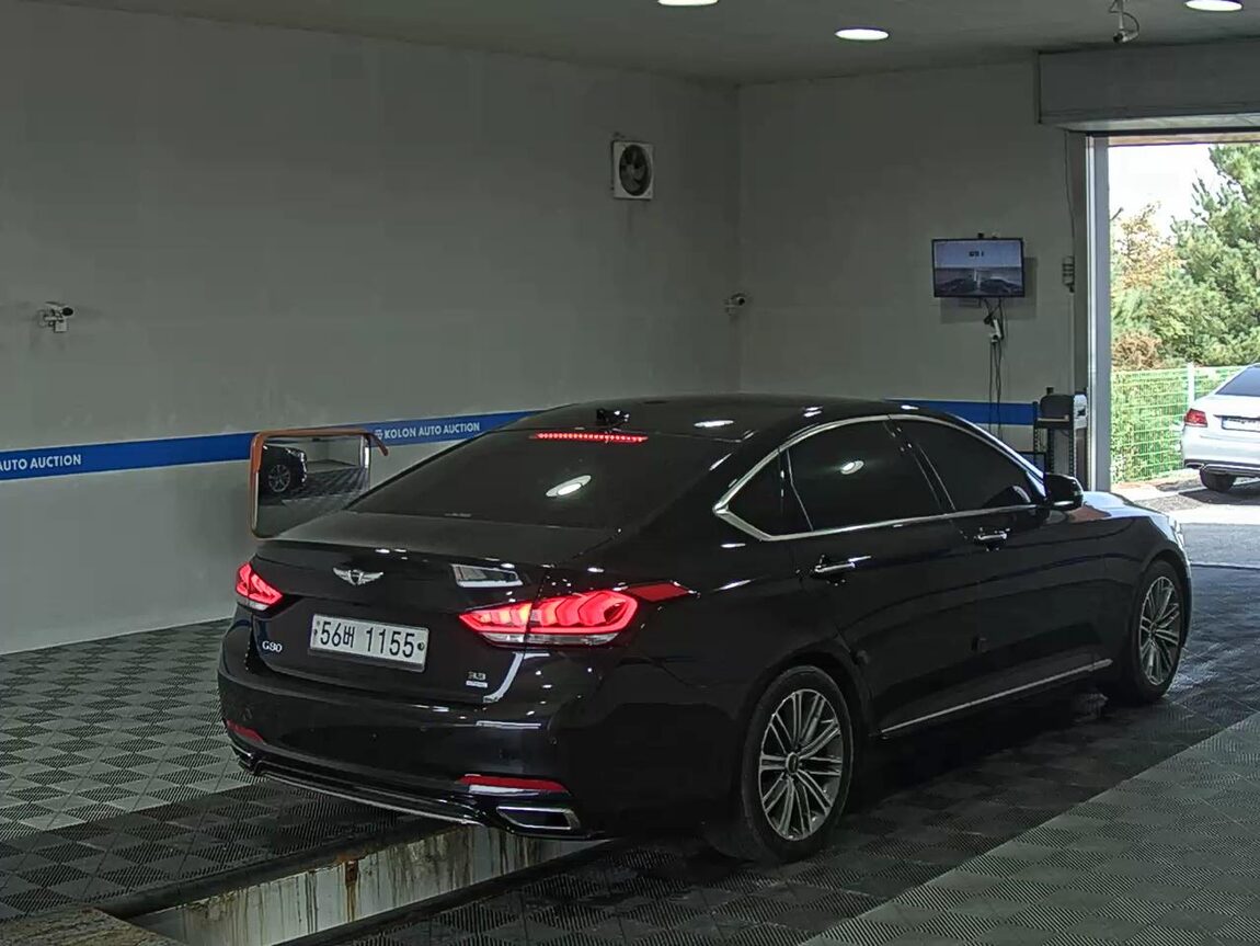 GENESIS G80 3.3 GDi AWD LUXURY 2018 - zdjęcie 5