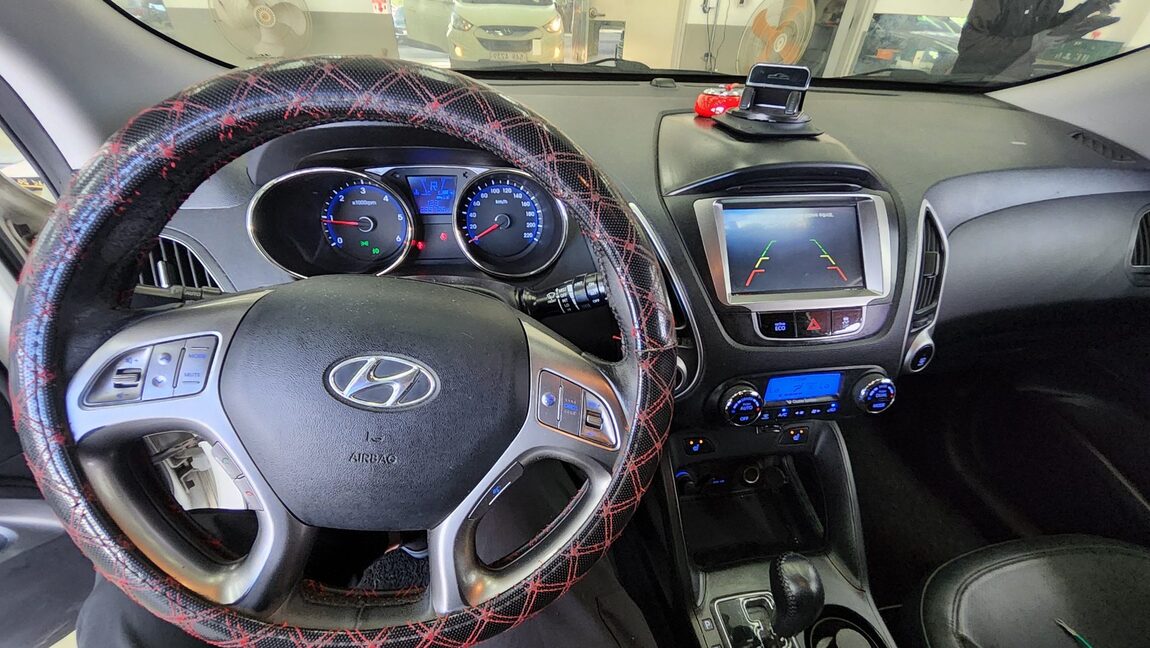 HYUNDAI TUCSON ix DIESEL R20 2WD LX20 LUXURY 2012 - zdjęcie 19