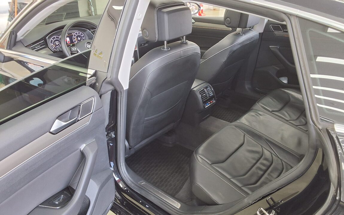 VOLKSWAGEN ARTEON 2.0 TDI ELEGANCE PRESTIGE 2019 - zdjęcie 12