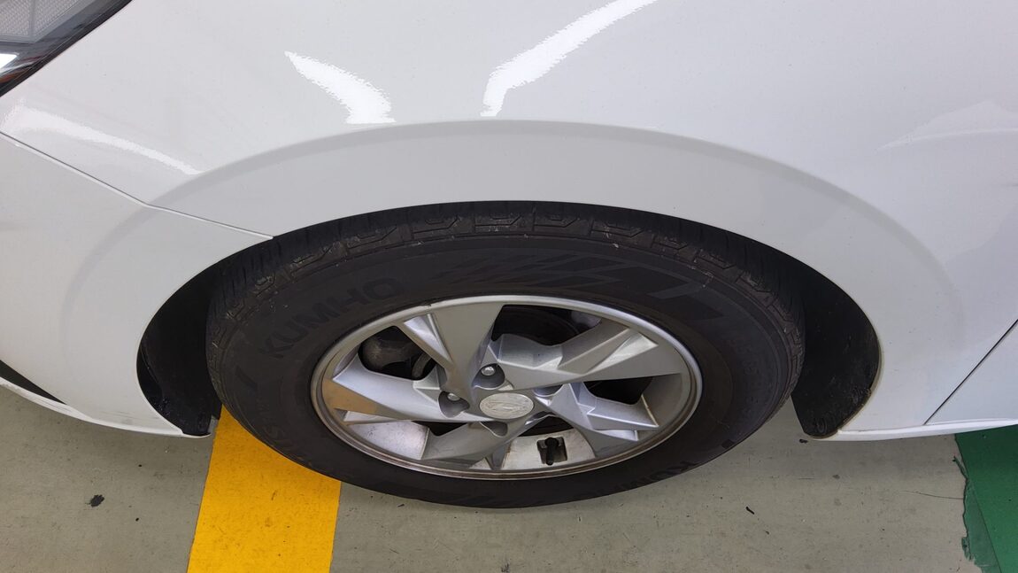 HYUNDAI AVANTE (CN7) 1.6 GASOLINE MODERN 2021 - zdjęcie 24