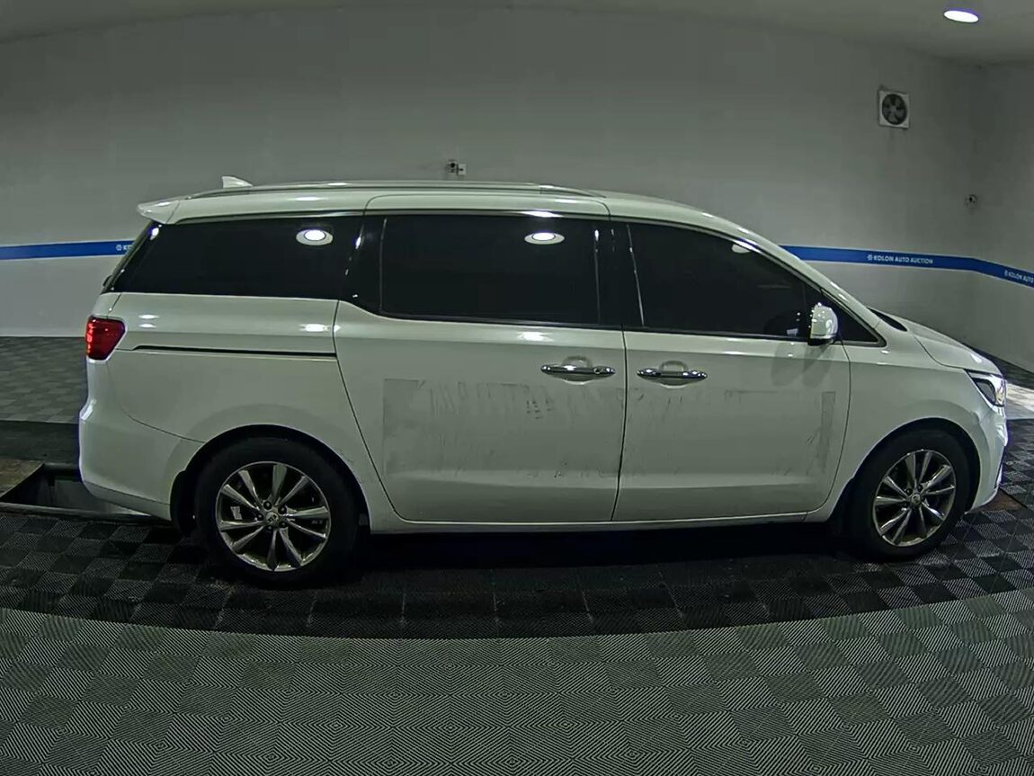 KIA THE NEW CARNIVAL 9-SEATER DIESEL PRESTIGE 2020 - zdjęcie 4