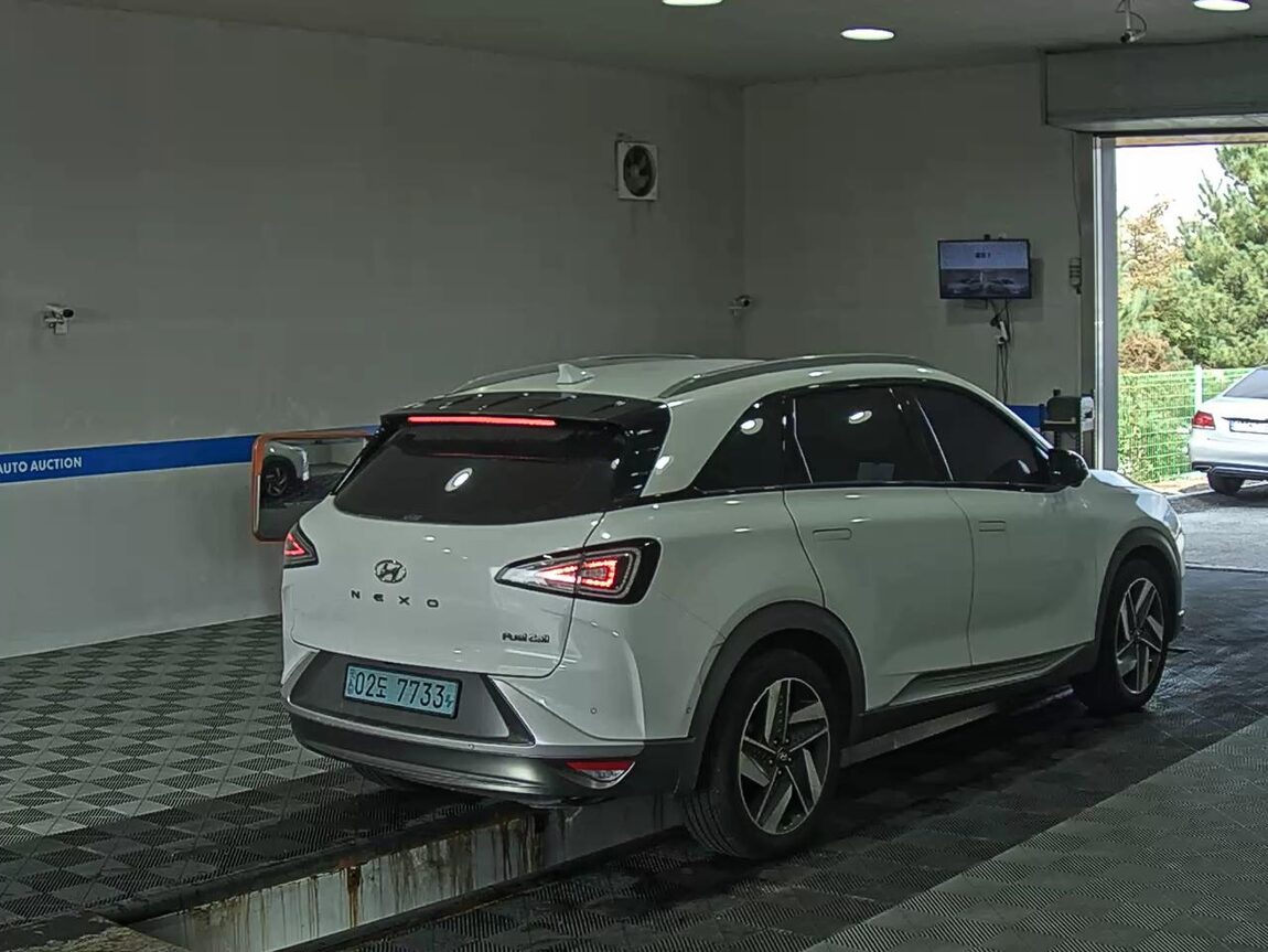 HYUNDAI NEXO FCEV PREMIUM 2022 - zdjęcie 5