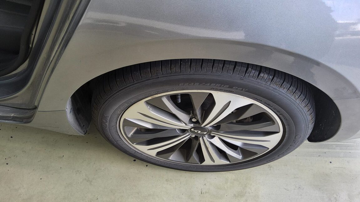 KIA K8 3.5 LPi GENERAL NOBLESSE 2022 - zdjęcie 26