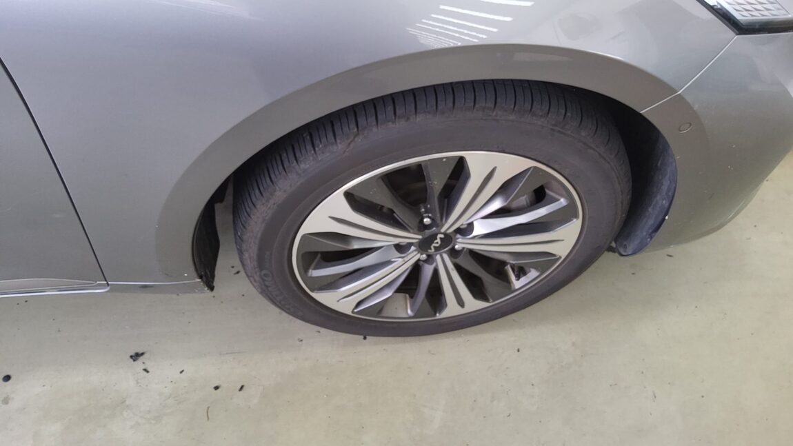 KIA K8 3.5 LPi GENERAL NOBLESSE 2022 - zdjęcie 27