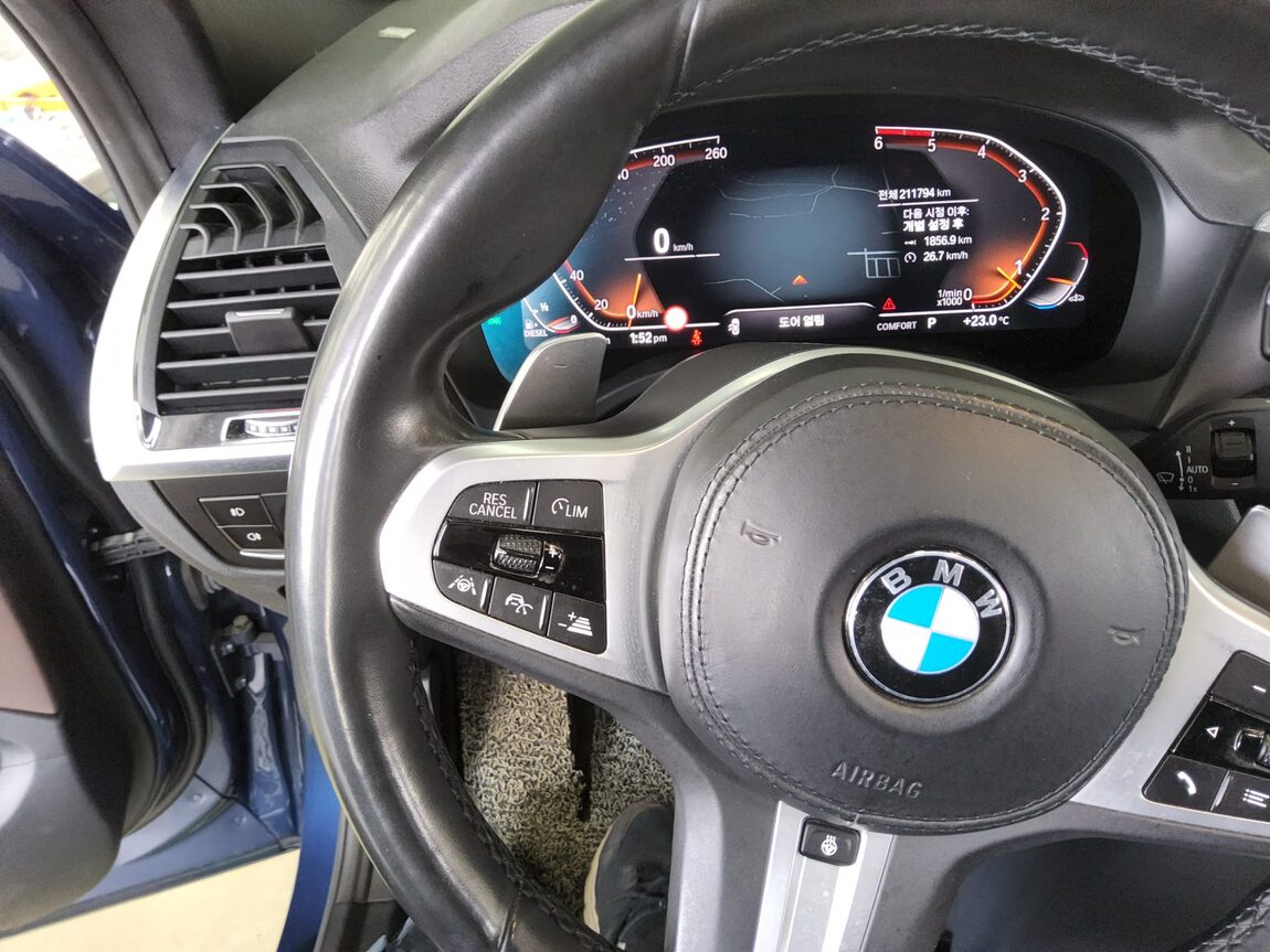 BMW X4 (2ND GEN) 20d xDRIVE M SPORT 2020 - zdjęcie 17