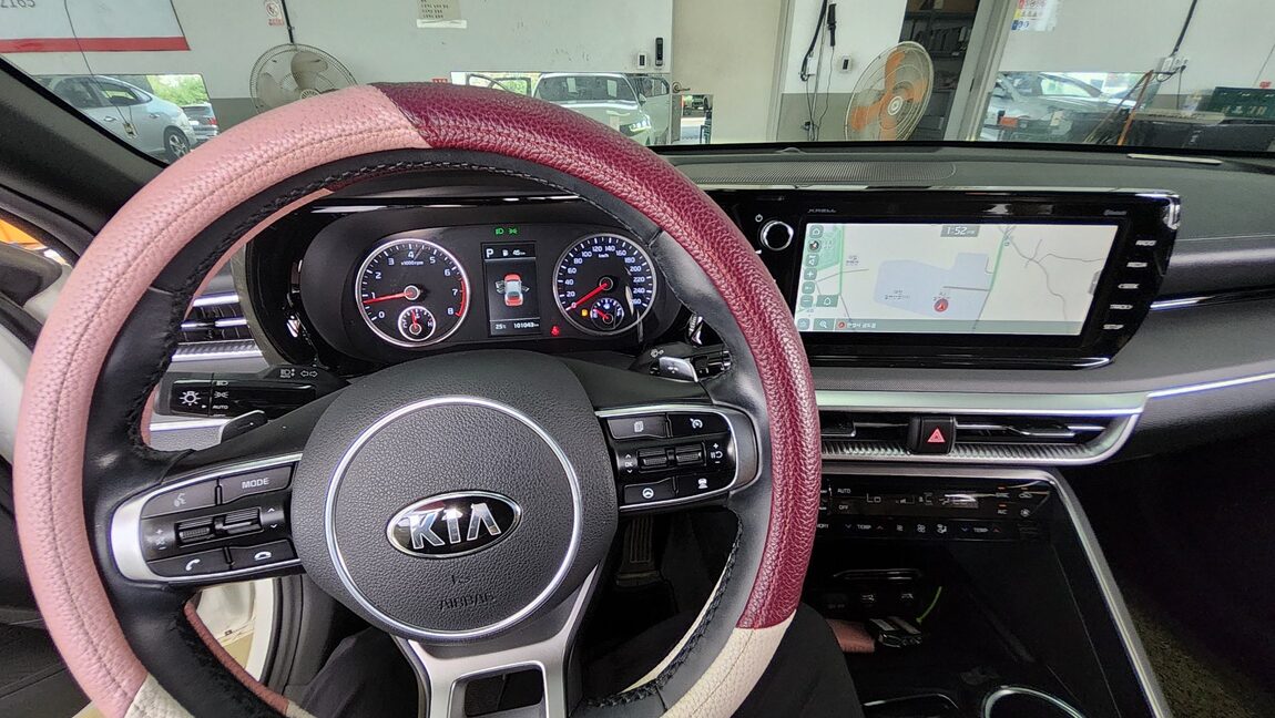 KIA NEW K5 (DL3) 1.6 GASOLINE TURBO PRESTIGE 2020 - zdjęcie 18